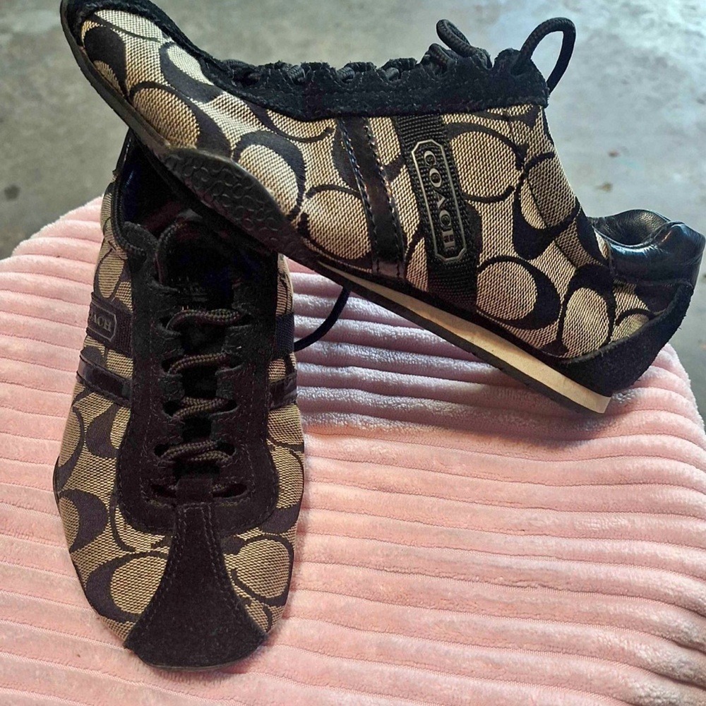 Woman Coach Shoes